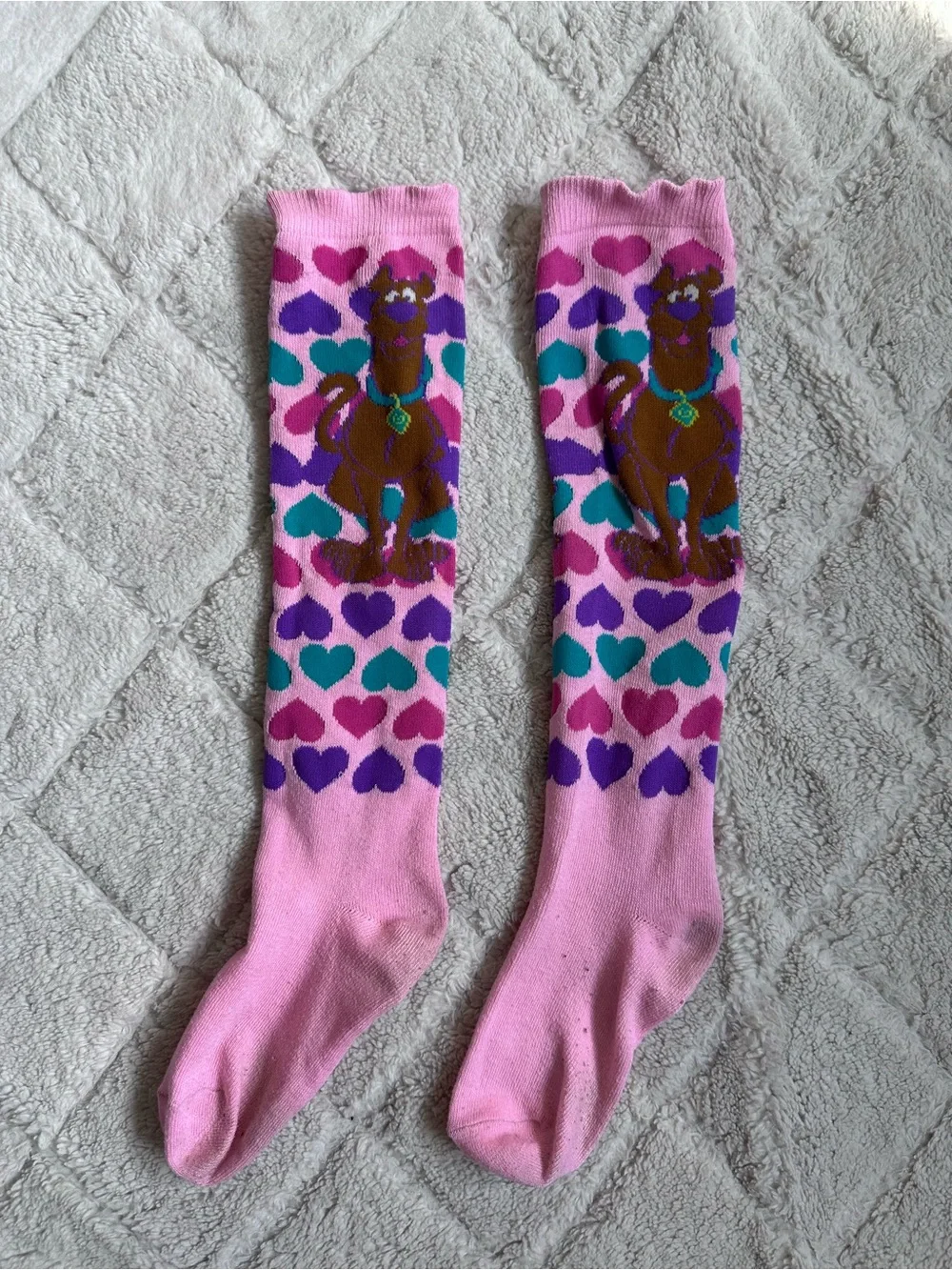 Scooby Doo | Pink Hearts Scooby Doo Knee High Socks | Size Big Kid